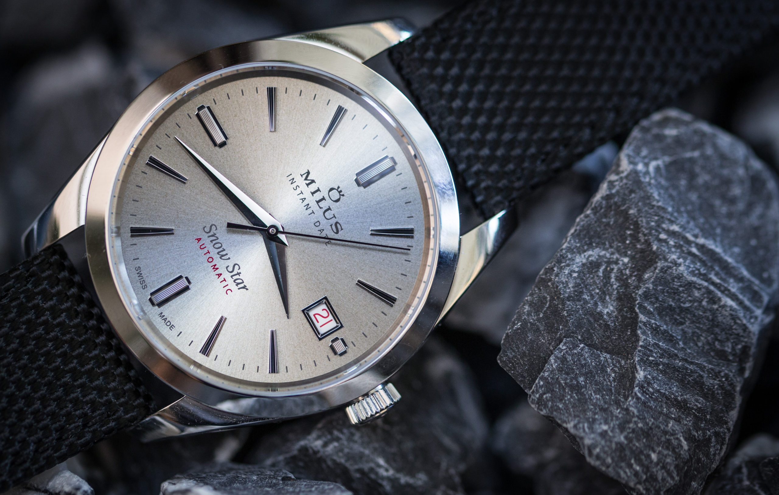 ginder Wie Nathaniel Ward Two 2019 versions of the Snow Star: the centenary Milus brand pays tribute  to a legendary watch - Watch Passports by JSH®